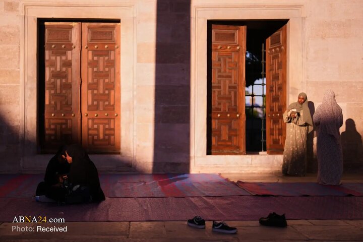 Photos: Muslims Around the World Observing Eid al-Adha