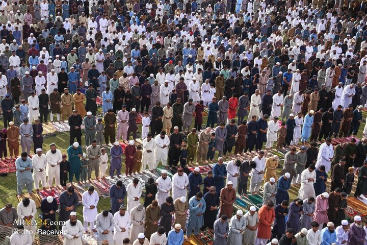 Photos: Muslims Around the World Observing Eid al-Adha