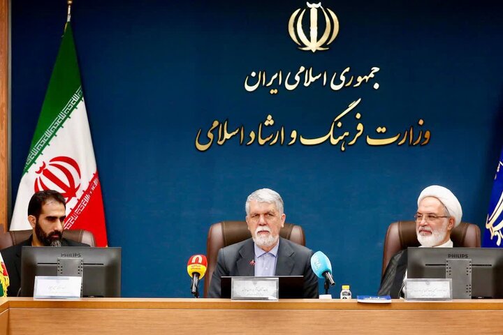 جامعه ایرانی با تکیه بر دینداری و مقاومت ملی یک سرمایه‌ بزرگ برای کشور است