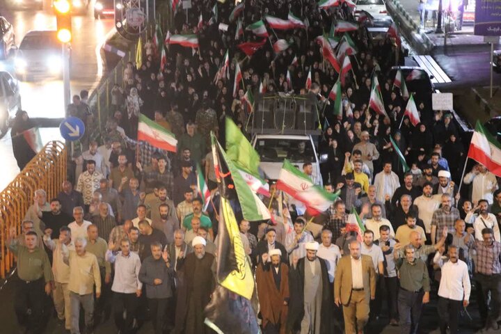 گزارش تصویری/ حماسه حضور مردم قرچک در شب نود و دوم