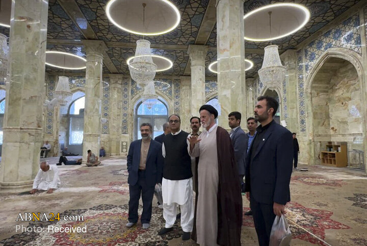 تشرف سفیر پاکستان در ایران به حرم حضرت معصومه‌(س)