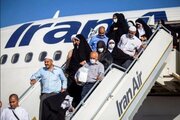 First group of Iranian Hajj pilgrims returns home
