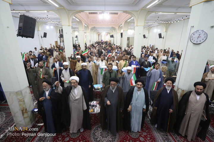 آیین عمامه گذاری طلاب حوزه علمیه اصفهان
