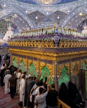 Photos: Eid al‑Ghadir Celebrations Begin with Floral Decorations at Abbas Shrine