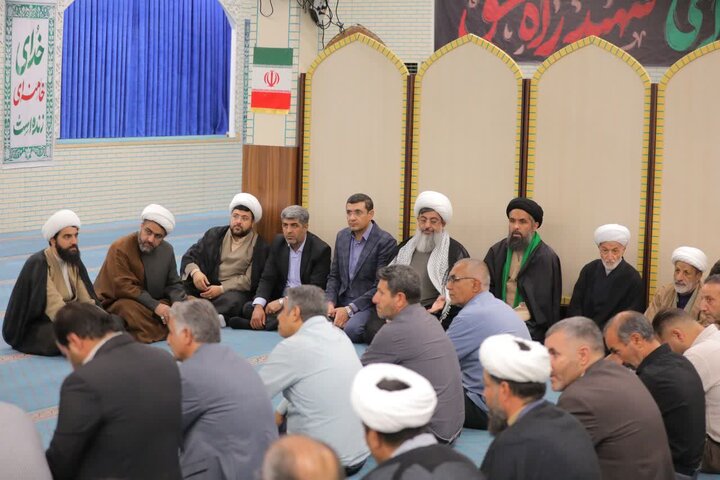 گزارش تصویری/ مراسم بزرگداشت سالگرد ارتحال امام خمینی(ره) در ساوجبلاغ