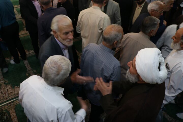 گزارش تصویری/  برگزاری نماز عبادی سیاسی جمعه در قرچک