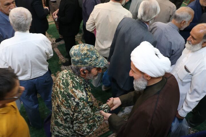 گزارش تصویری/  برگزاری نماز عبادی سیاسی جمعه در قرچک