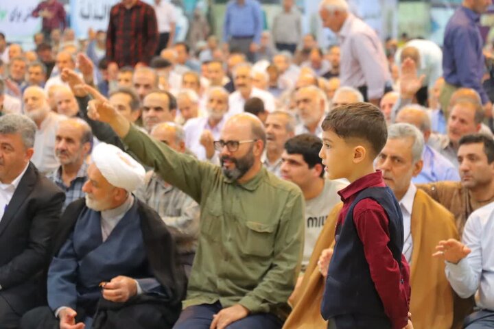 گزارش تصویری/ نماز جمعه حماسی اسلامشهر در سالروز قیام تاریخی ۱۵ خرداد