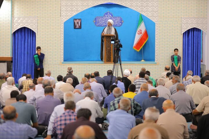 گزارش تصویری/ اقامه نماز جمعه در ساوجبلاغ