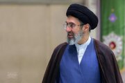 Leader Pardons, Commutes Sentences of Over 2,000 Convicts on Eid al-Ghadir