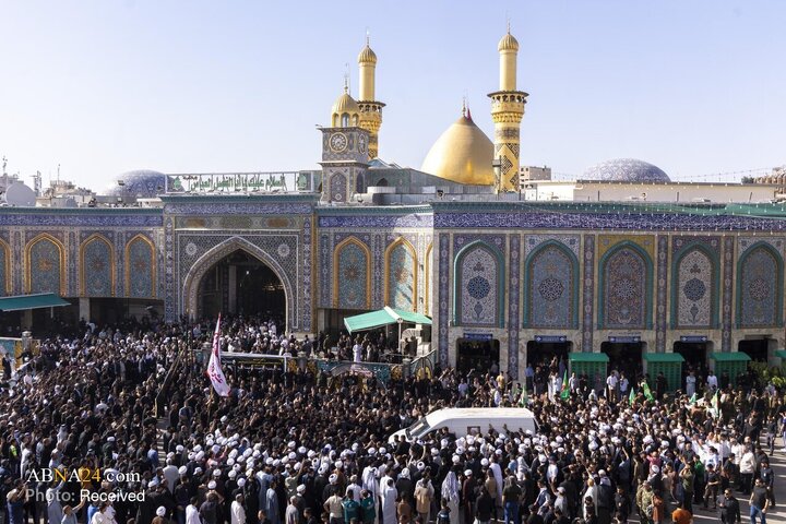 تشییع پیکر آیت‌الله فیاض در حرم حضرت ابوالفضل العباس(ع)