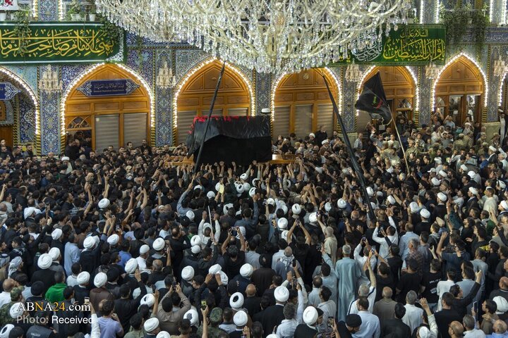تشییع پیکر آیت‌الله فیاض در حرم حضرت ابوالفضل العباس(ع)
