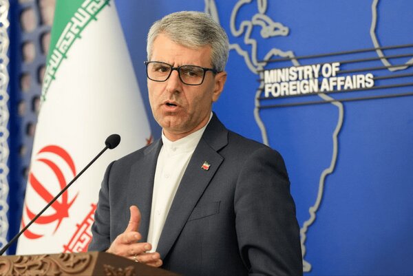 بقائی: آفرین به تیم ملی فوتبال ایران که «هدف» را نشانه رفت و تسلیم فشارها نشد