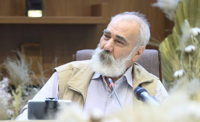 تردیدی ندارم که ماجرای کربلا پیش چشم فردوسی بوده است
