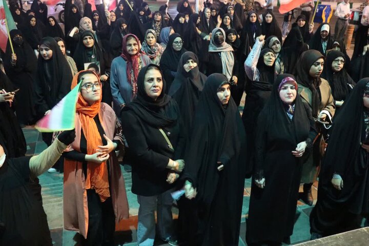 گزارش تصویری/ صدمین شب اجتماع سراسری مردم قرچک