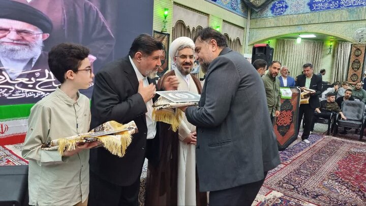 گزارش تصویری/ یادواره شهدای مداح کشور در دماوند