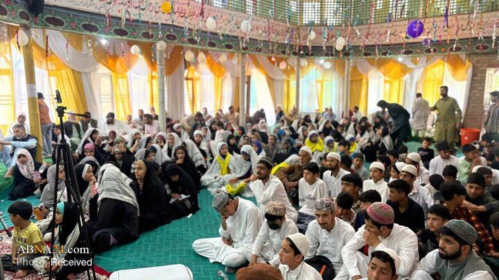 مراسم عید غدیر در امام‌باره شب‌پورا در ماگام کشمیر هند