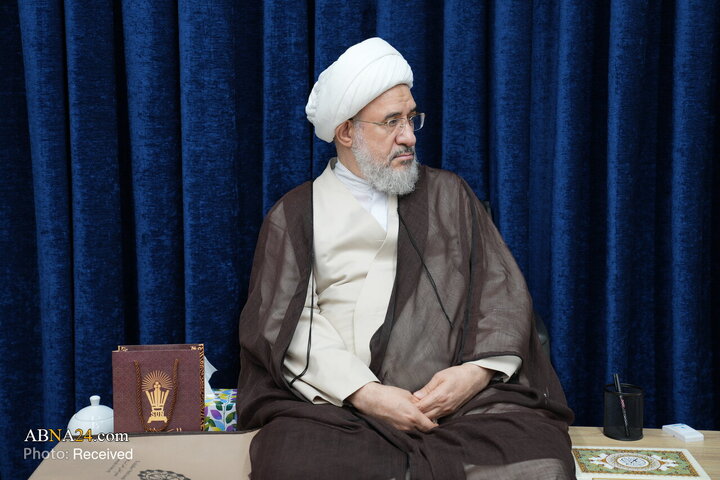دبیر کل مجمع جهانی اهل بیت(ع) با آیت‌الله اراکی