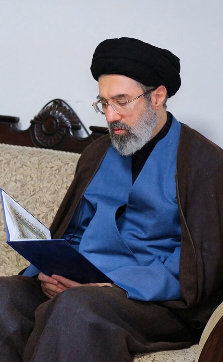 ویدیو | روایت مادرخانم رهبر انقلاب از توجه ویژه آیت‌الله سیدمجتبی خامنه‌ای به یادگیری زبان‌های خارجی