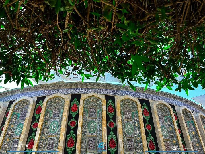 عکس خبری/ سیاه‌پوش شدن حرم امام حسین(ع) به مناسبت ماه محرم