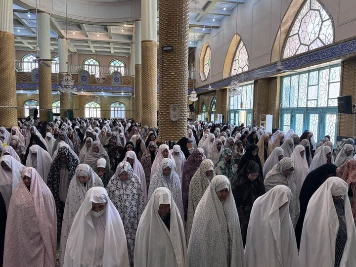 گزارش تصویری/ اقامه‌ نماز جمعه در قرچک
