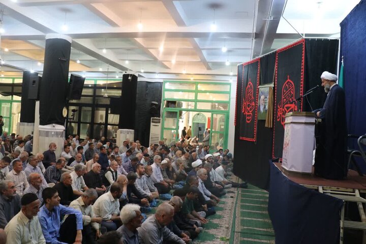 گزارش تصویری/ اقامه‌ نماز جمعه در قرچک