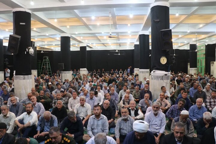 گزارش تصویری/ اقامه‌ نماز جمعه در قرچک