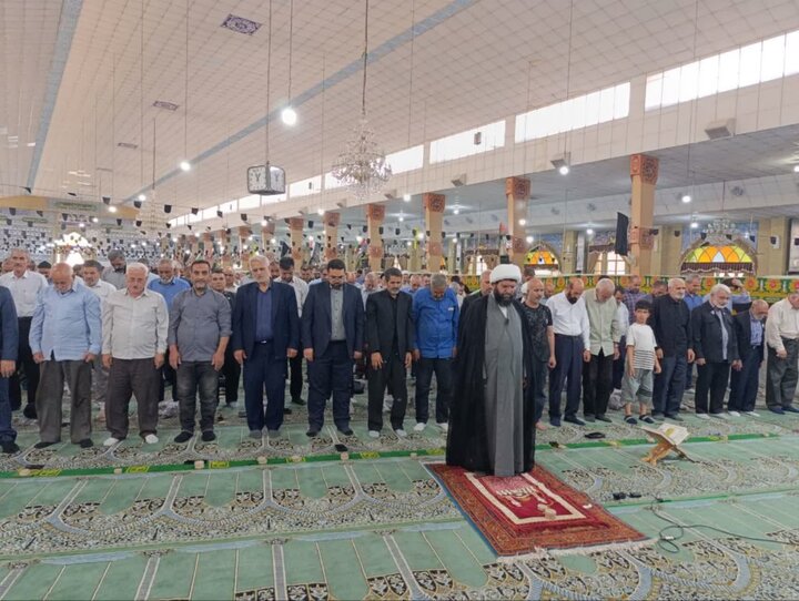 گزارش تصویری/ اقامه نماز جمعه در پاکدشت