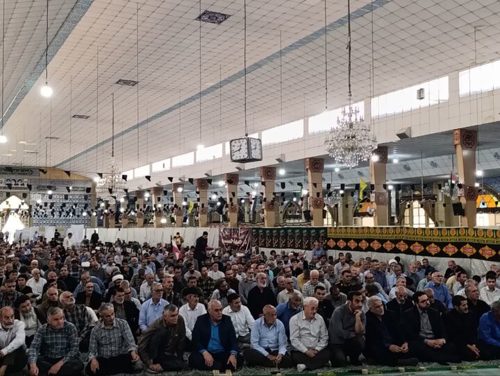 گزارش تصویری/ اقامه نماز جمعه در پاکدشت