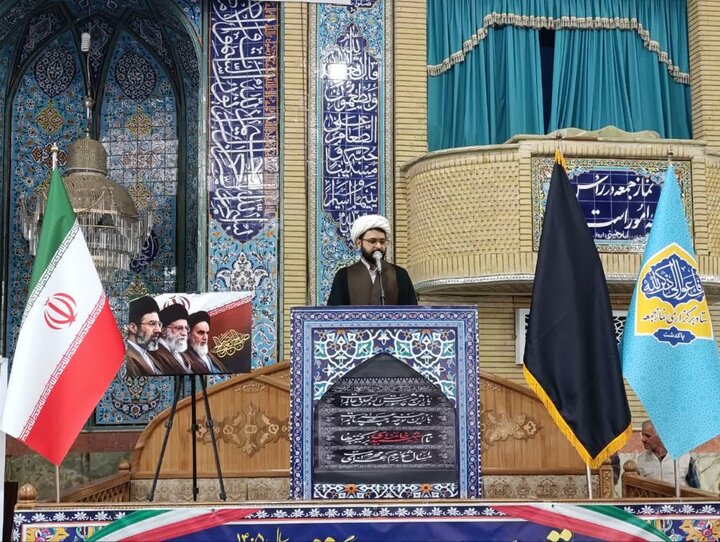 گزارش تصویری/ اقامه نماز جمعه در پاکدشت