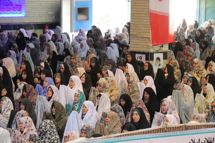 گزارش تصویری/ نماز عبادی سیاسی جمعه در اسلامشهر