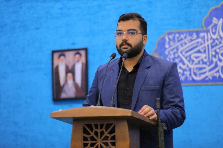 گزارش تصویری/ اقامه نماز جمعه در ساوجبلاغ