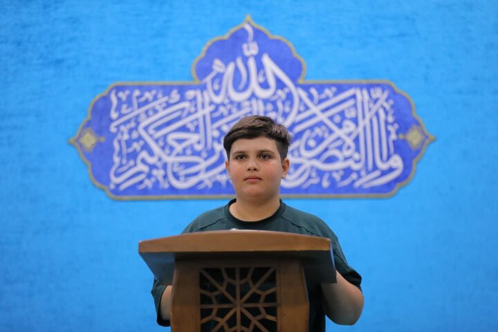 گزارش تصویری/ اقامه نماز جمعه در ساوجبلاغ