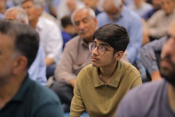 گزارش تصویری/ اقامه نماز جمعه در ساوجبلاغ