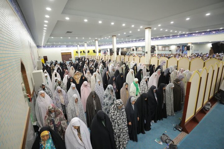 گزارش تصویری/ اقامه نماز جمعه در ساوجبلاغ