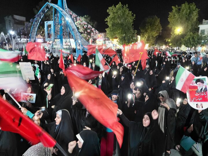 گزارش تصویری/ تجمع اقتدار و اقامه نماز استغاثه در ورامین