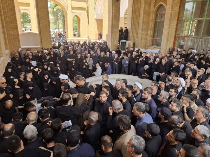 گزارش تصویری/  مراسم تشییع پیکر امام جماعت مسجد جامع ابوذر