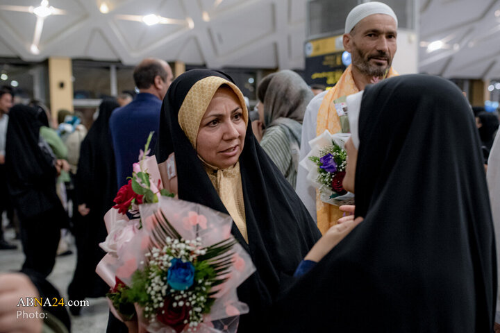 Photos: Return of Iranian Hajj Pilgrims to Holy City of Mashhad