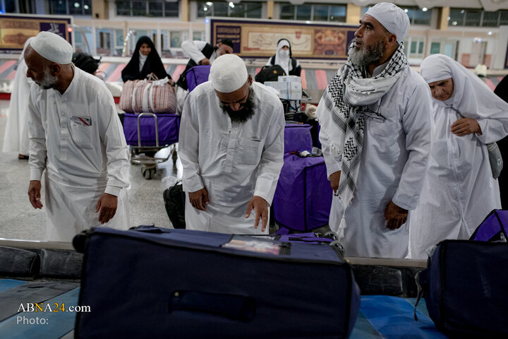 Photos: Return of Iranian Hajj Pilgrims to Holy City of Mashhad
