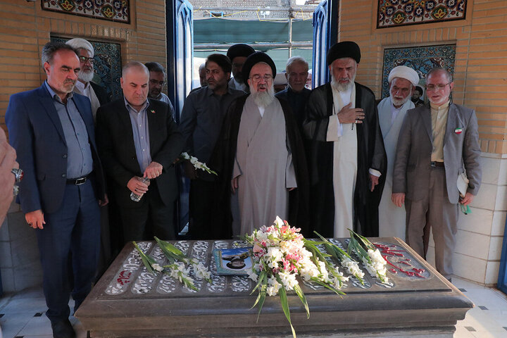 Photos: Demise Anniversary of Saeedi Held in Qom