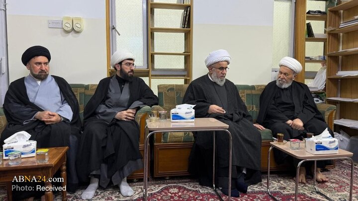 Photos: Presence of Secretary-General of AhlulBayt World Assembly at Office of Late Ayatollah Fayyaz