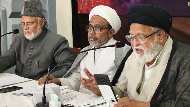 نشست «عظمت عزاداری و حرمت ائمه معصومین» در هند برگزار شد/ تأکید بر صیانت از قداست مجالس حسینی