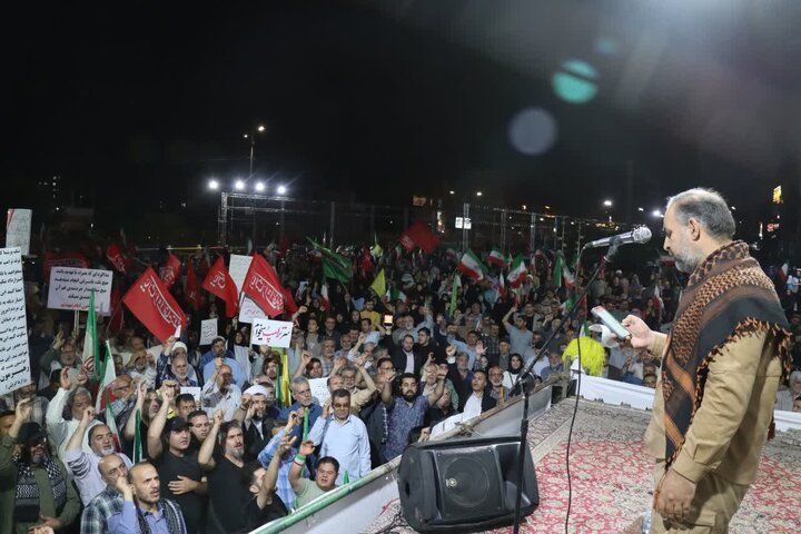گزارش تصویری/ موج صدوپنجم حماسه حضور و خون‌خواهی رهبر شهید در اسلامشهر