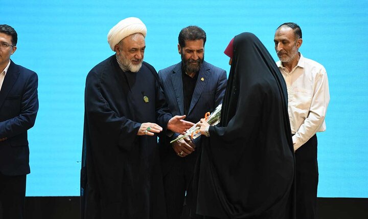 گزارش تصویری/  اختتامیه کلاس‌های قرآنی آستان عبدالعظیم(ع)