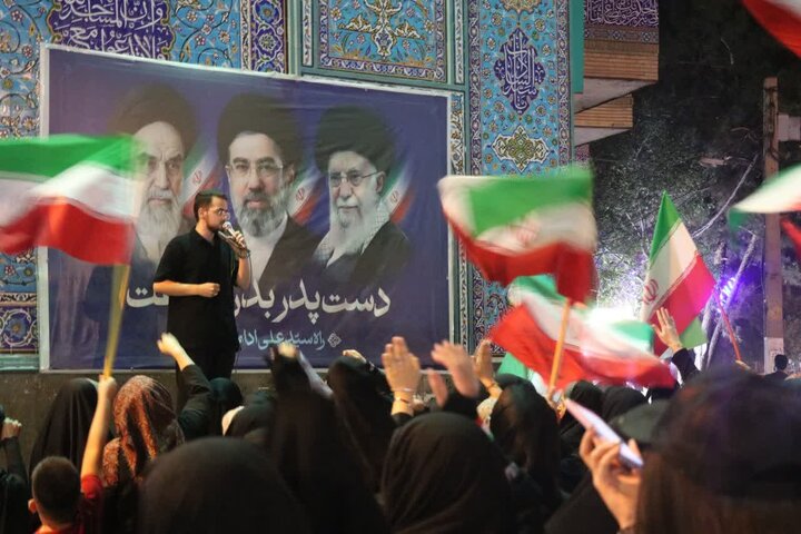 گزارش تصویری/ اجتماع حماسی مردم قرچک در شب صدوششم