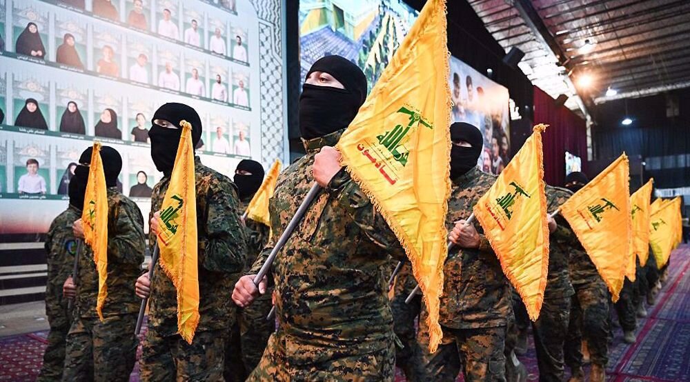 Hezbollah fighters successfully ambush Israeli occupation forces in southern Lebanon
