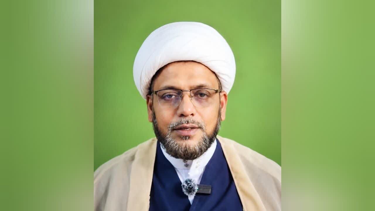 Bangladesh Cleric: A Divine Leader Guides People to God, Not to Himself