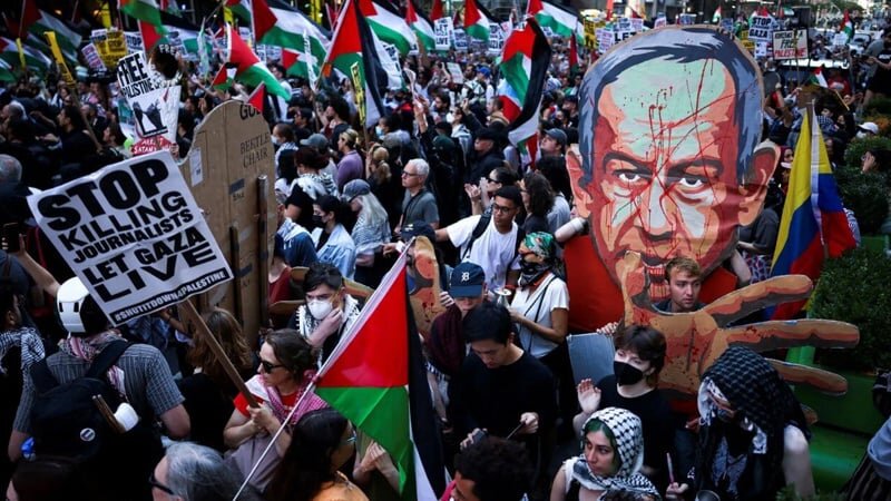 Pew Survey Finds Sharp Worldwide Decline in Israel’s Image and Rising Youth Opposition