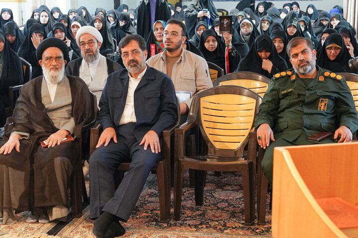Photos: Honoring of Active Women in Qom Province's Nightly Gatherings Held at Hazrat Masoumeh Shrine
