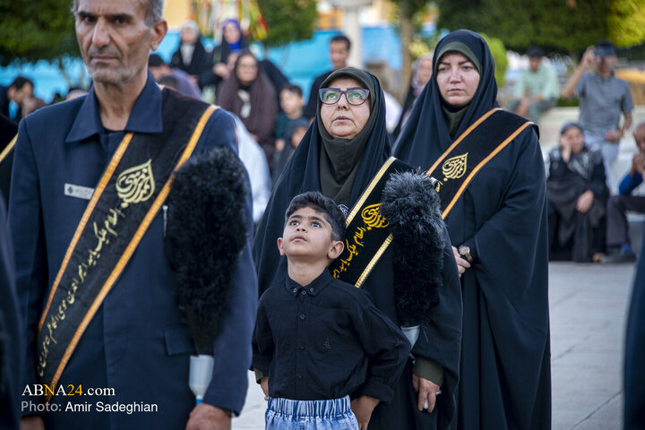 آیین تعویض پرچم و سیاه پوشان بارگاه مطهرحضرت شاهچراغ (ع) به مناسبت فرارسیدن ماه محرم